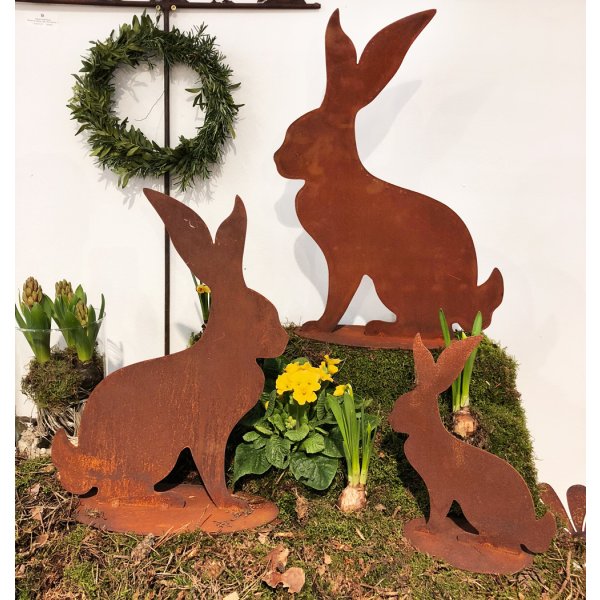 Rostfigur Hase auf Standplatte im Rost Design H: 40cm, Gartenstecker Osterhase für den Garten, Frühlingsdeko