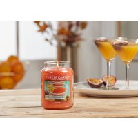 Yankee Candle Duftkerze im Glas (groß) PASSIONFRUIT MARTINI - Kerze mit Brenndauer bis zu 150 Stunden