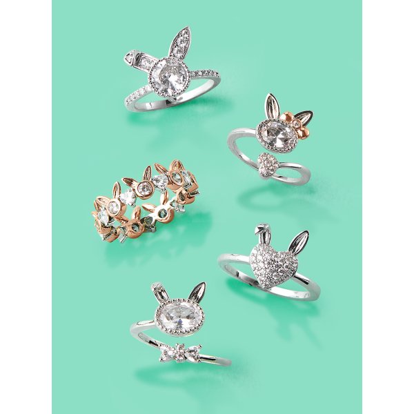Badebombe Hase Bunny mit Ring von Charmed Aroma, Badekugel mit Schmuck