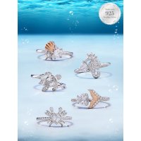 Duftkerze mit Ring By The Sea von Charmed Aroma, Kerze mit Schmuck (maritim)