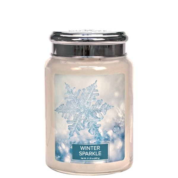 Village Candle Duftkerze im Glas (groß) Winter Sparkle - Fantasy Edition - Kerze mit 2-Docht Technologie