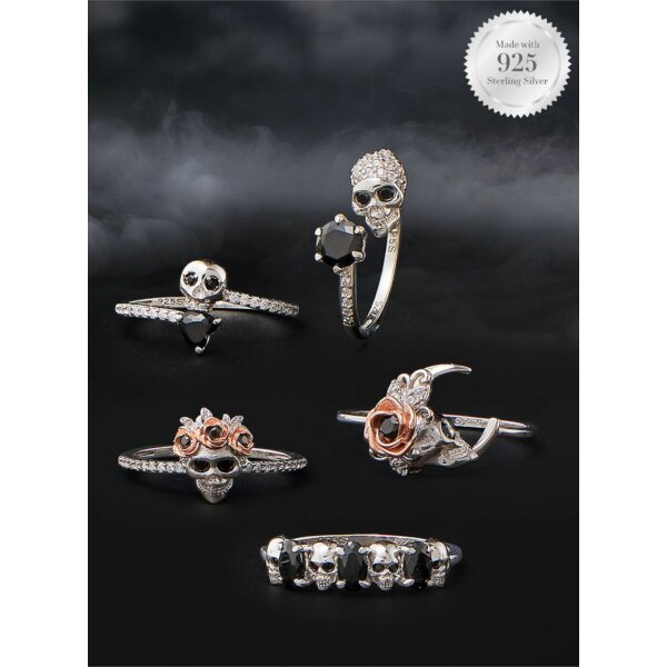 Duftkerze Midnight Teakwood Skull Totenkopf mit berraschungs Ring von Charmed Aroma, Kerze mit Schmuck Gr. 6 / S (Gr. 51/52)