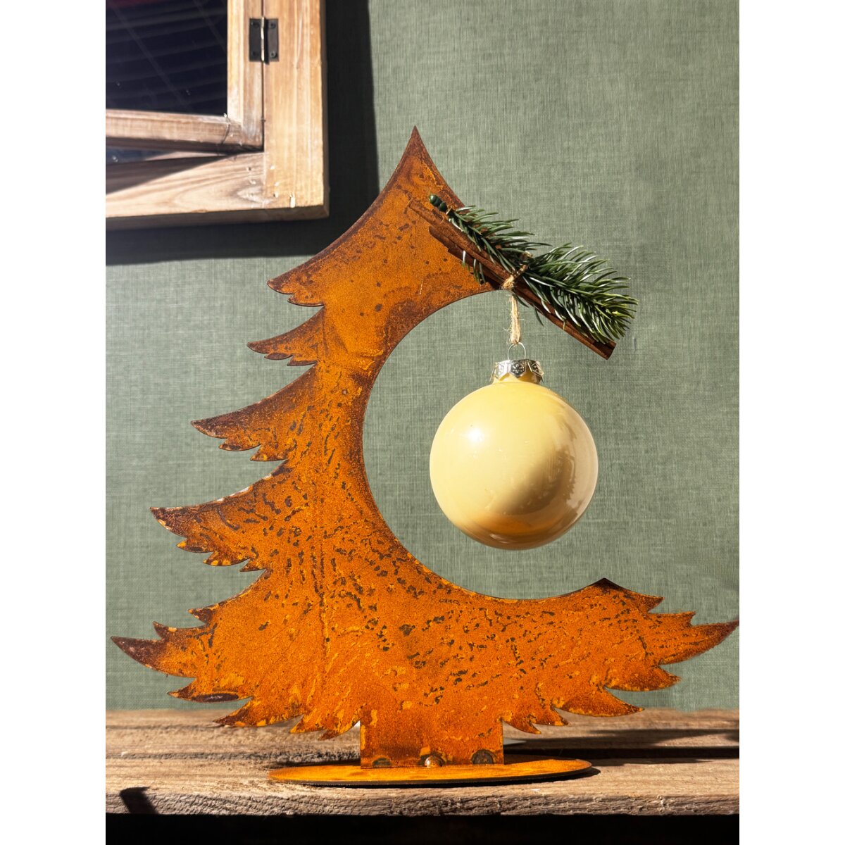 Gartendeko Tanne Weihnachtsbaum mit Aussparung für Baumschmuck H:30,5, 11,99 €