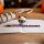 Legami Squishy Bleistift Squeezies MUMMY CAT Nine lives later - Stift zum Drücken & Quetschen - Zombiekatze, Anti-Stress-Bleistift